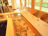 Nice Wooden House, a few steps from the beach - sleeps 6 - Strategic location - 3-Star