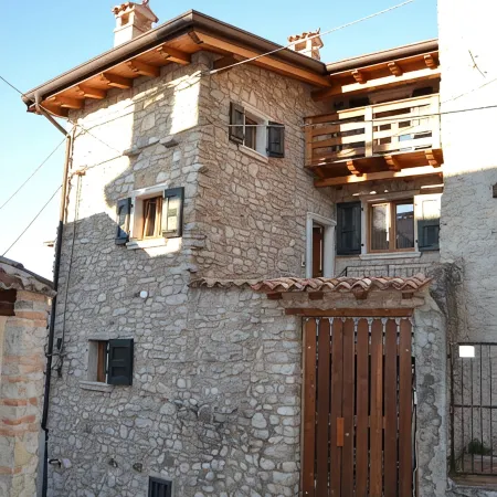 cottage in the countryside in a quiet village for a relaxing holiday