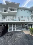 KEY LARGO Lake View Townhome - 2-Star