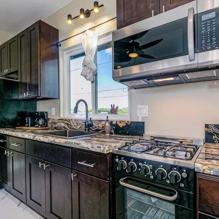 Experience Tropical Tranquility: Luxury Studio Home in Hilo!
