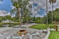 Waterfront Kings Bay, Swim in Springs off the boat dock - Kayaks incl. - Boutique