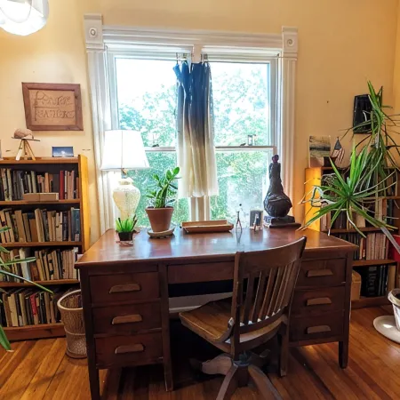 Bohemian 3-bedroom house with private yard in charming neighborhood