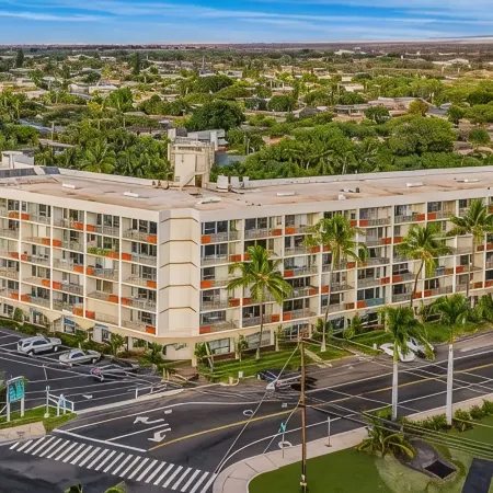 Island Surf with Ocean View - Across from popular Surf spot, Beach, and Shops