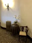Tenderfoot Loft - Downtown - Inside Historic Palace Hotel - 4-Star