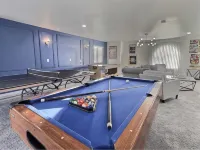 Loveland Oasis w/ Indoor Heated Pool & Game Room - 4-Star