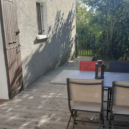 Appartement RDC De63 m² , 4 Pers à 2 pas des Commerces et Parcs de Loisir