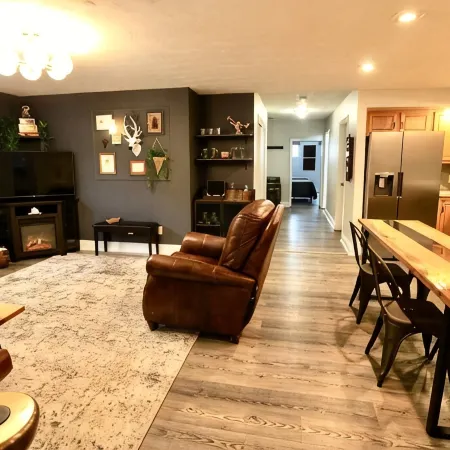 The Lounge - Downtown Chillicothe