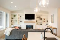 Modern desert retreat with heated/cooled pool - 2.5 hrs away from Seattle - 4 stjerner