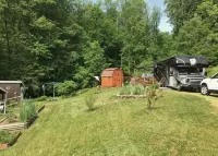 Cozy Cabin with an RV &Camper Hookup Pet Friendly Peaceful & Relaxing - Chalets