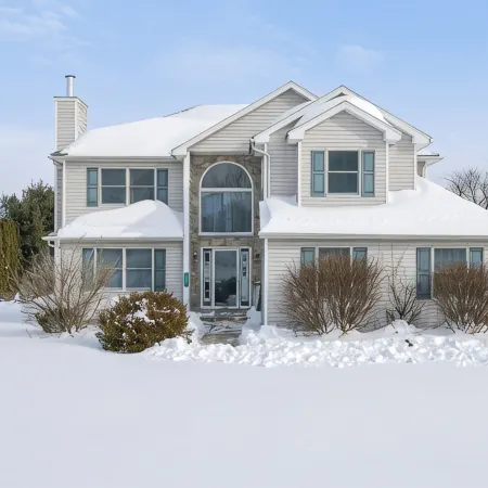 Private Heated Pool/Hot Tub/Huge Game Room/Sauna/Fire Pit/Huge Yard/3300 sq ft!