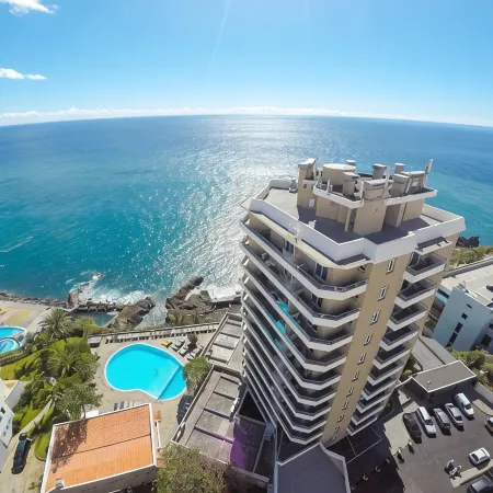 Duas Torres Hotel