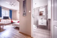 Old Town Kanonia Hostel & Apartments