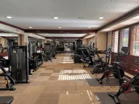 Aloha! Come enjoy paradise in our tranquil & relaxing beach villa. - Gym