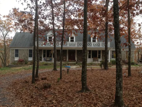 Hidden Creekside retreat near 5 national parks, including Harpers Ferry - Homestays