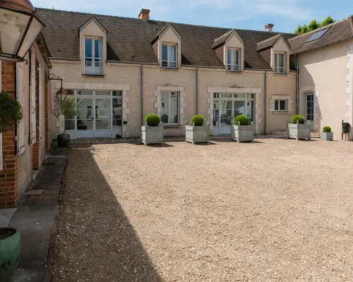 Hostellerie de l'Écu de Bretagne Ξενοδοχεία στην πόλη Beaugency