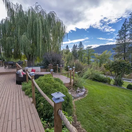 Large private suite with gorgeous views of wood lake on the Okanagan rail trail.