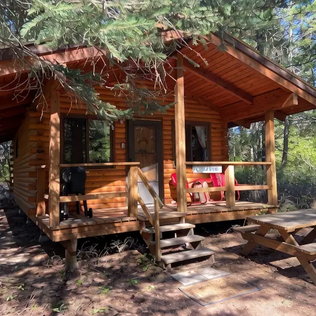 Ponderosa Cabin Columbia Mountain Ranch