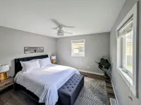 Spacious 3BR Home w/ Deck – Right in Downtown Custer, Shops & Dining!