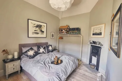 Easel Cottage Near Wells: an Art-Filled Hideaway Adjacent to Andelli Art Gallery - Wifi