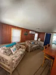 Charming 2-bedroom cottage in delightful Beach Haven - 3-Star
