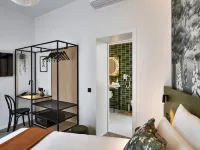 Urban Yard Hotel Hotels near Metro Etangs Noirs