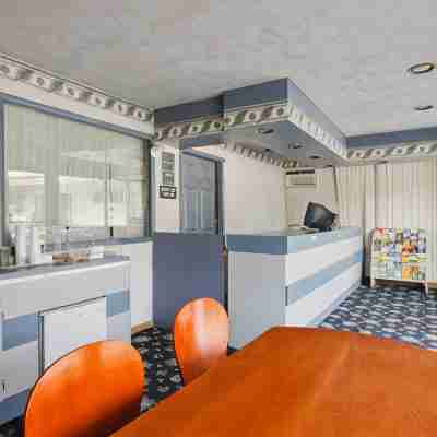 Casino Motel Dining/Meeting Rooms