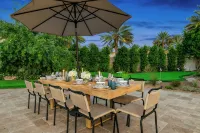 Large Estate 6 Bds, Pickleball,Volleyball+BasketBall, Putting,Pingpong,Gameroom - Private Pools
