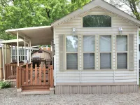 Perfect for 4 Cozy Campground & Family Adventures at Yogi Bear Jellystone Park - Homestays