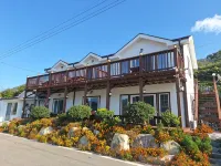 Yeosu Geumodo Badaae Pension - 膳食民宿
