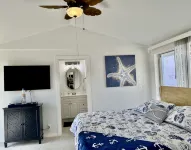 Beautiful Beach House , Priv. Beach Access, Private Pool - 무료 와이파이