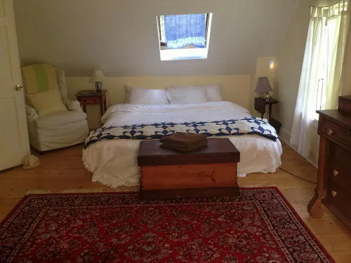 Priv 2nd fl suite-Kingbd; Sit rm w/minibar; prv bath; separate entran nr Acadia - 民泊