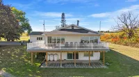 Panoramic Lake View Retreat with Firepit! Centrally Located on Wine Trail!