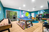 OMG! Indoor Mini Golf, Bowling, Theater, Hot Tub