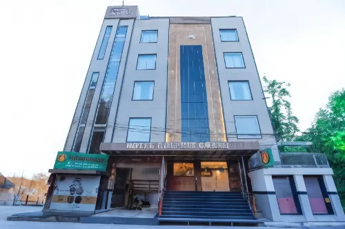 Hotel Dolphin Grand