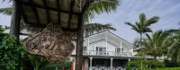 Seaview Lodge and Restaurant Hotels in 