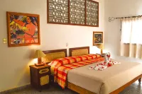 Hotel Catalina Beach Resort - 3-Star
