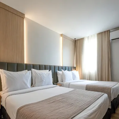 Regency Copacabana Hotel Hotels near Zona Sul