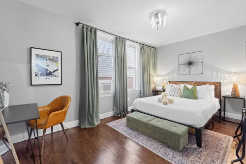 Urban Charm / Family & Pet-Friendly 3Br Retreat by Newark Airport - 4 stjerner