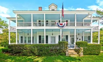 The Sautee Inn Bed & Breakfast