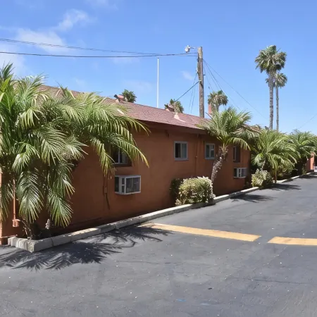 Baycities Motel