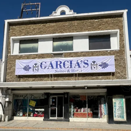 Hotel Garcias Suites