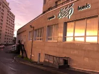 Deep Hotel Hotels near Millionka