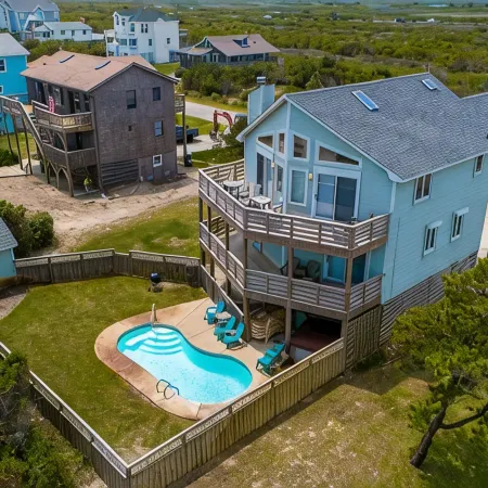 Panoramic Ocean Views Seaside Retreat with Private Pool, Hot Tub -2 Minute Walk