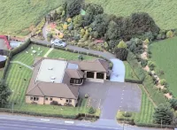 Ashcroft Farmhouse - 4-Star