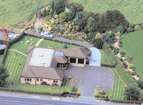 Ashcroft Farmhouse - 4-Star
