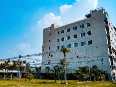 Clarion Inn Amps Patiala
