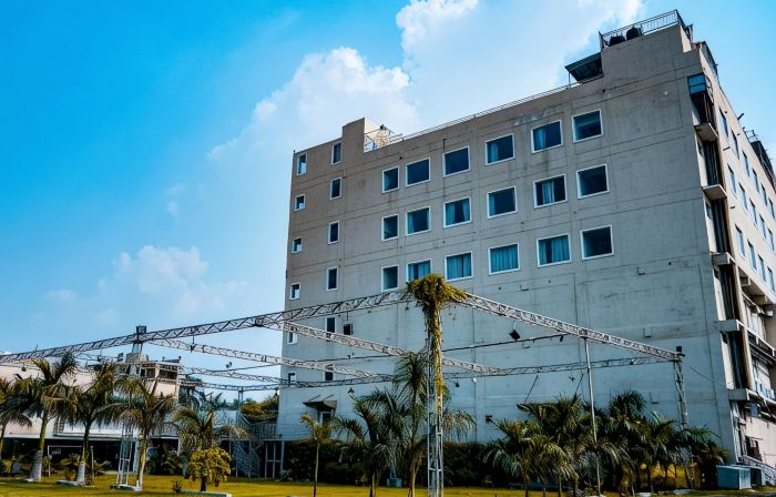 Clarion Inn Amps Patiala