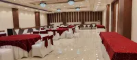Hotel Cheer Royale - Family
