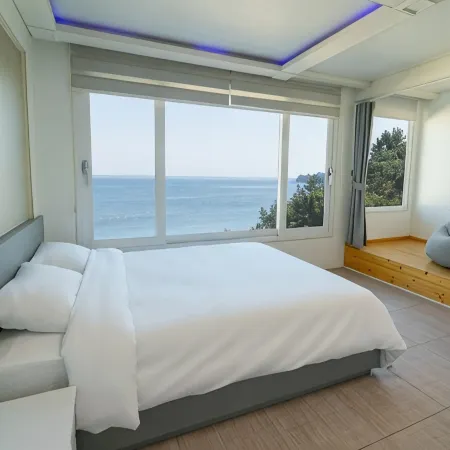 Yeosu the View 917 Resort Pension