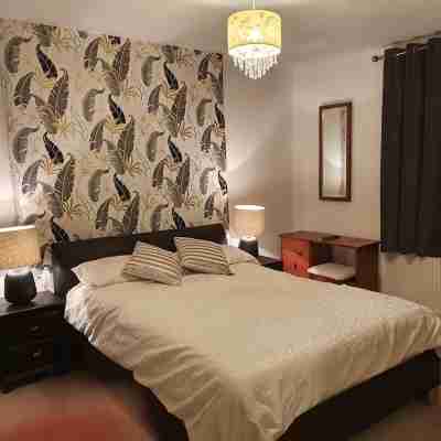 Mariyka House, 4 bedroom seaside villa Rooms